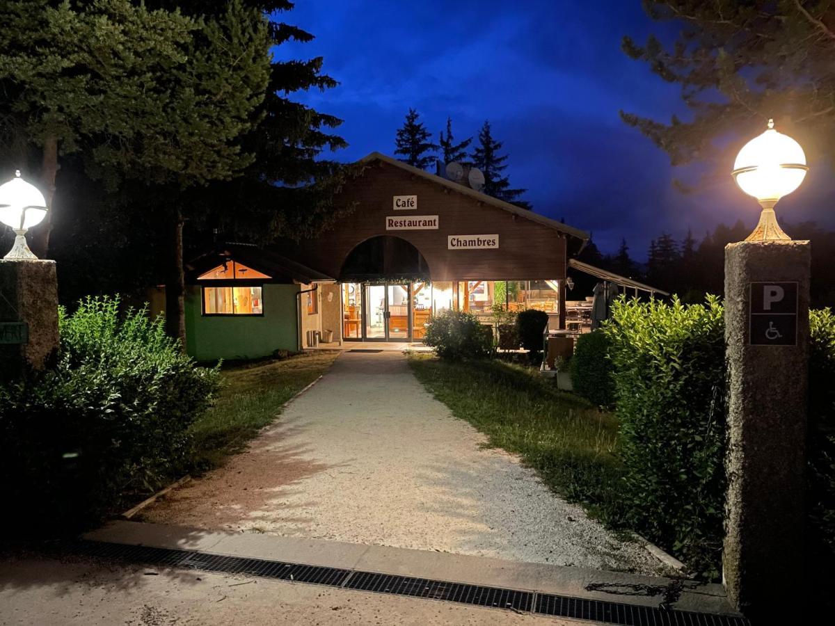 Logis Le Chalet Saint-Maurice-en-Trieves Exterior photo